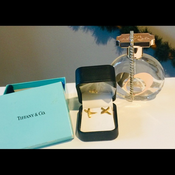 Tiffany & Co. Jewelry - Tiffany & Co. Paloma Picasso X earrings 18k gold.